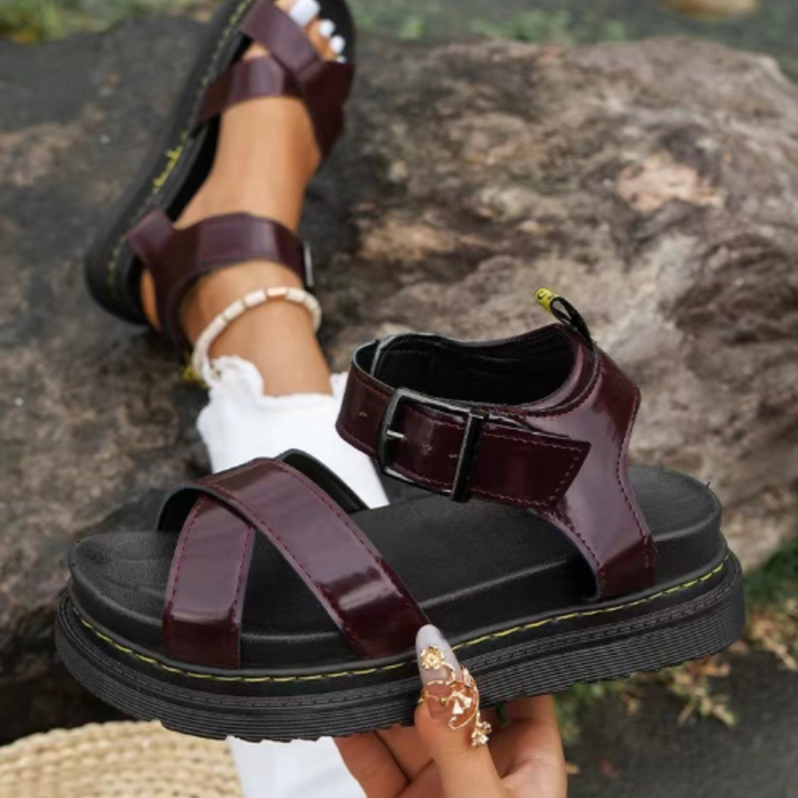 Otri Sandals